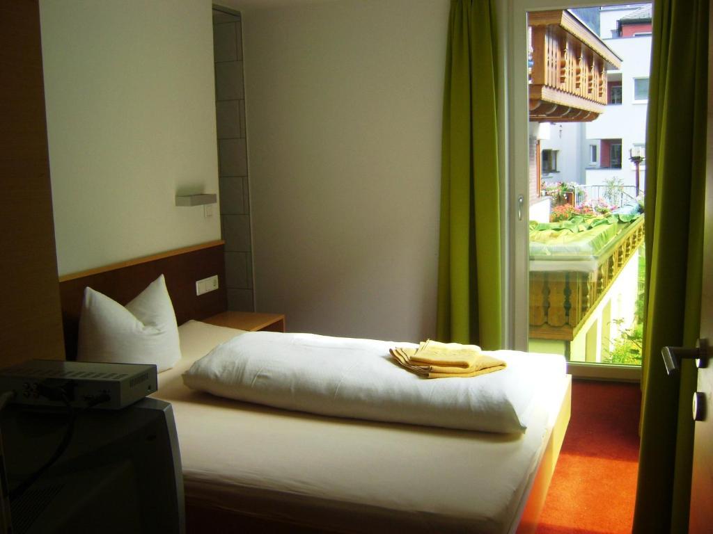 Almandin Apartments Ischgl Room photo