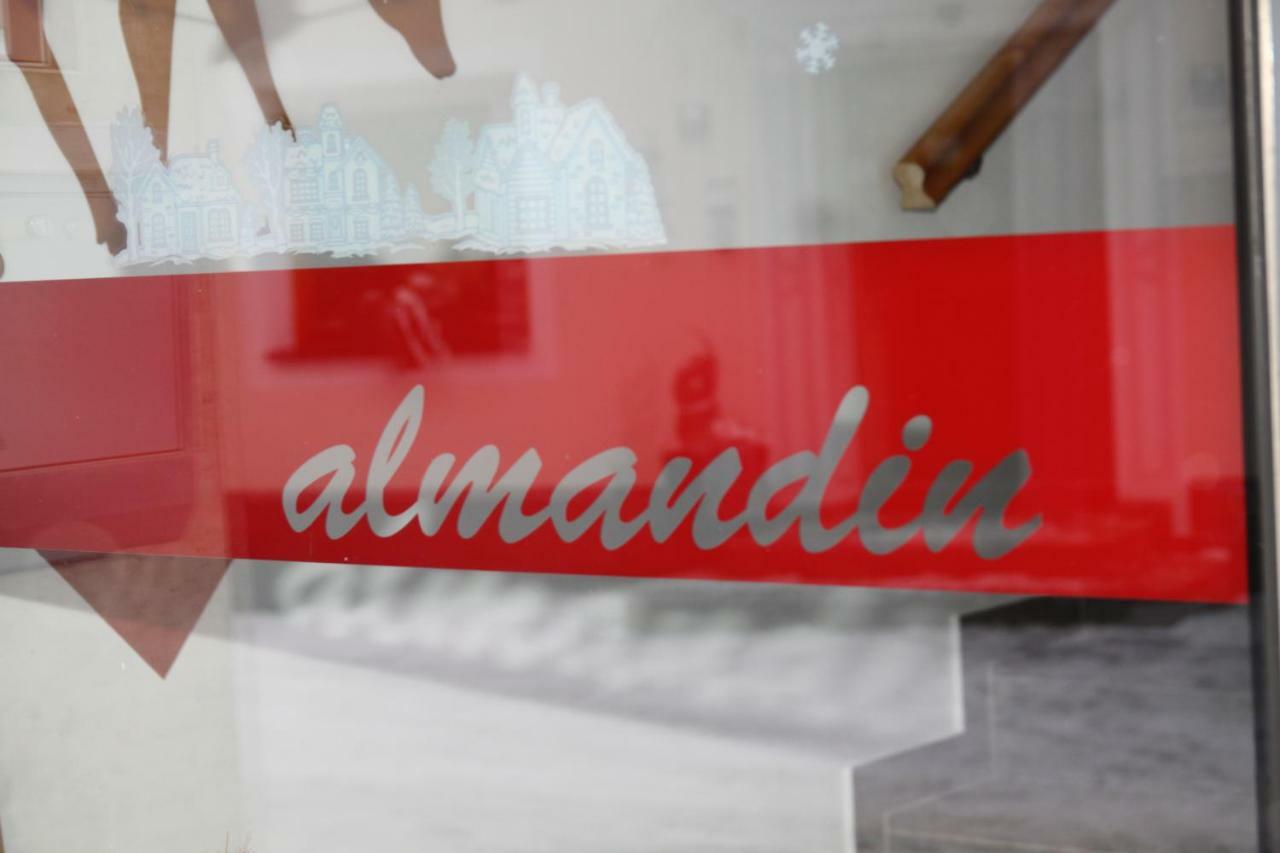 Almandin Apartments Ischgl Exterior photo